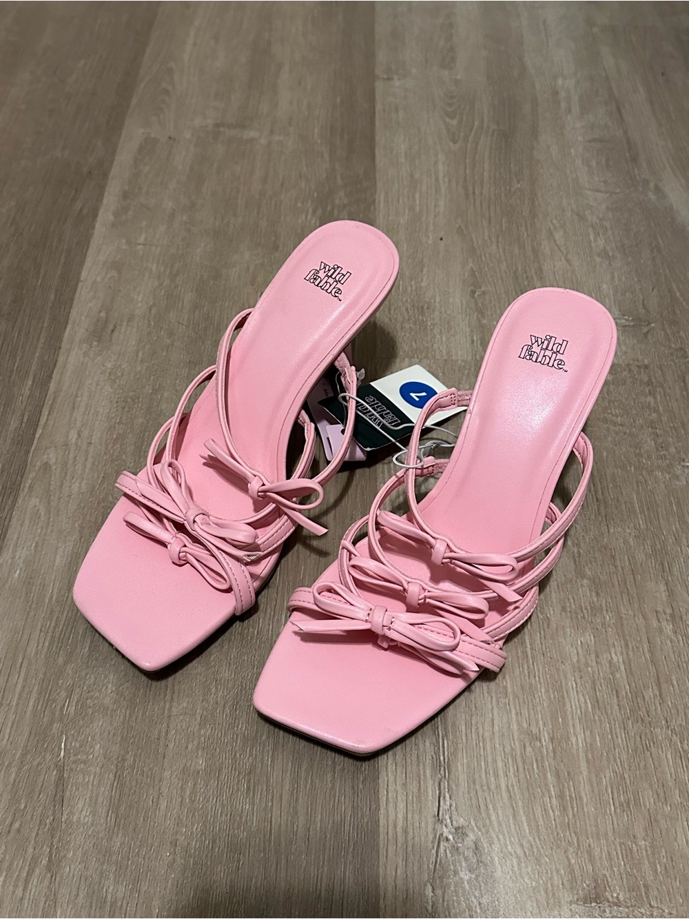 Wild Fable Pink Bow Heeled Sandals